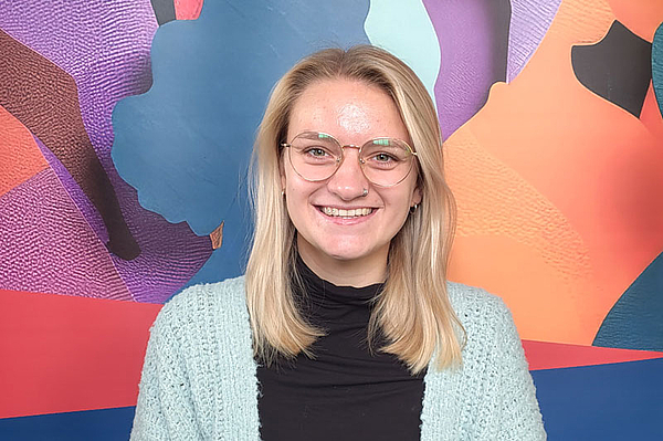 Portrait von Laurine Desler